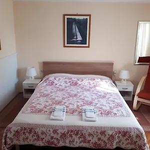 https://apartments-boglic.in-istria.net