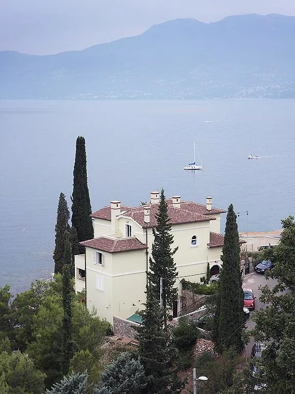 Apartments Villa Nora Rijeka Croatia