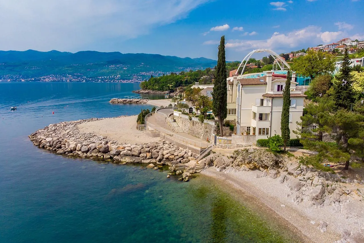 Apartments Villa Nora Rijeka Croatia